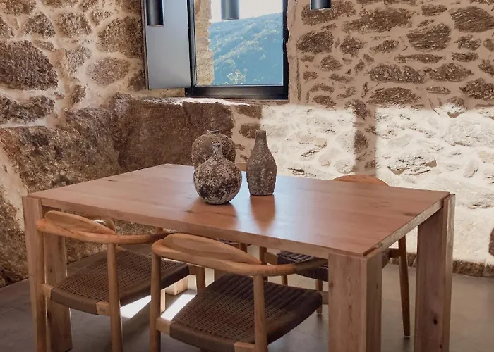 منزل ريفي Casinas Do Sil *