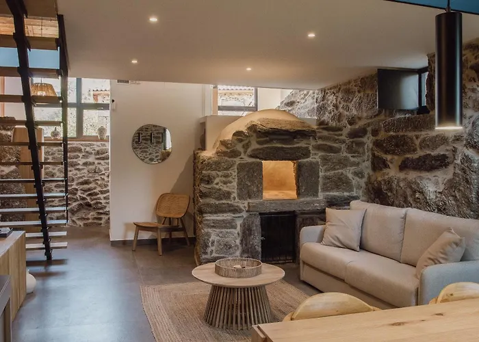 Casinas Do Sil * Cristosende